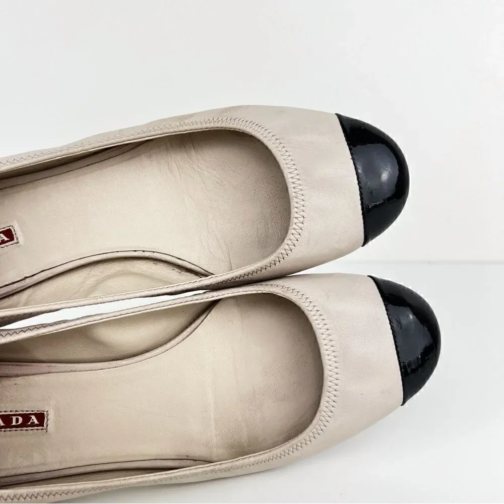 Prada Round Toe Patent Leather Ballet Flats Sz 36 - Picture 6 of 11